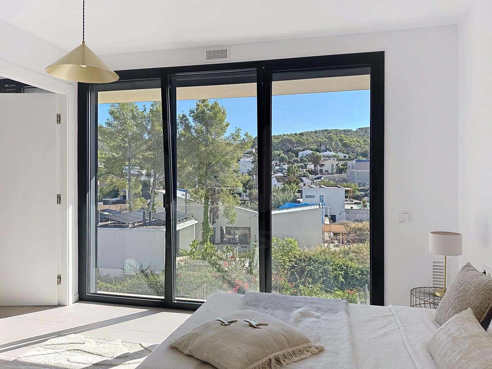 4 bedroom Townhouse for sale in Sant Pere de Ribes with pool garage - € 635,000 (Ref: 9988305)