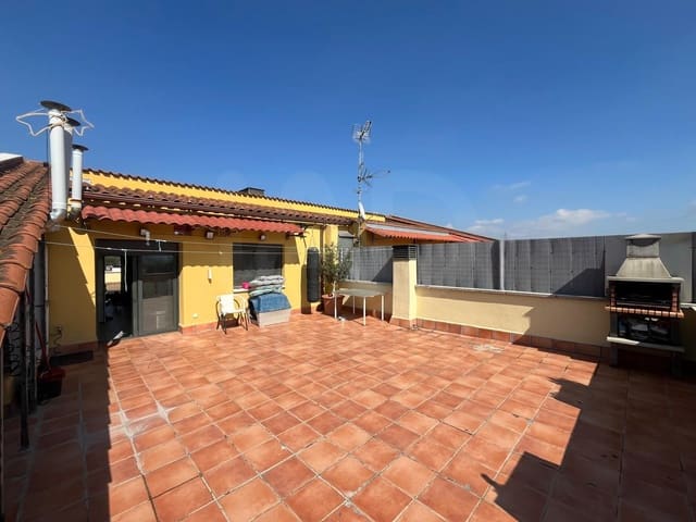 3 soverom Leilighet til salgs i Lliçà d'Amunt med garasje - € 358 000 (Ref: 9988306)