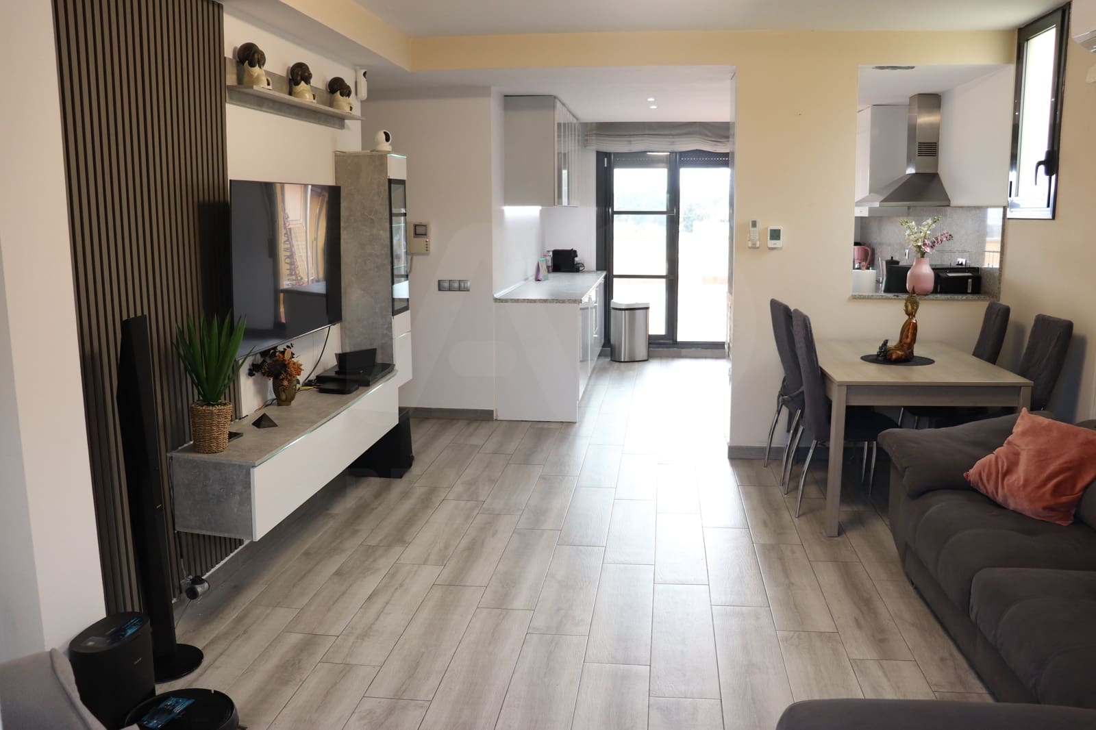 Apartamento de 3 habitaciones en Lliçà d'Amunt en venta con garaje - 358.000 € (Ref: 9988306)