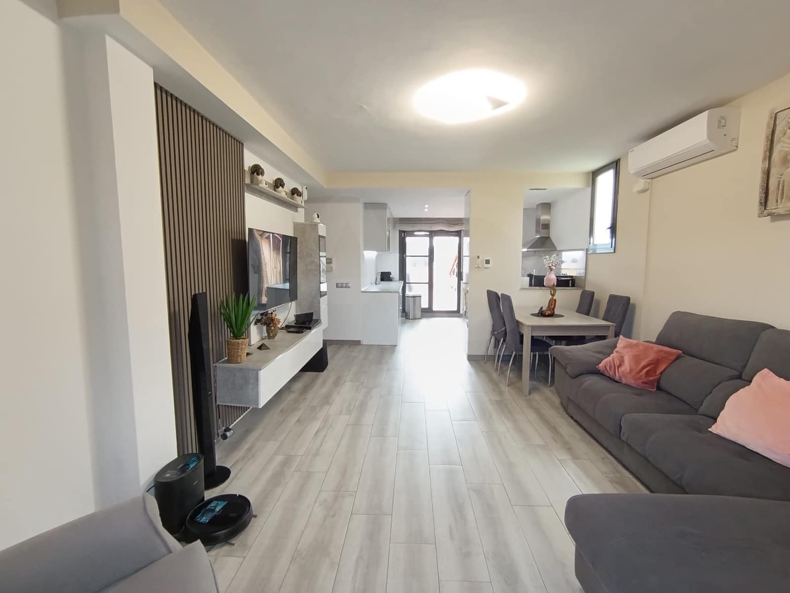Apartamento de 3 habitaciones en Lliçà d'Amunt en venta con garaje - 358.000 € (Ref: 9988306)