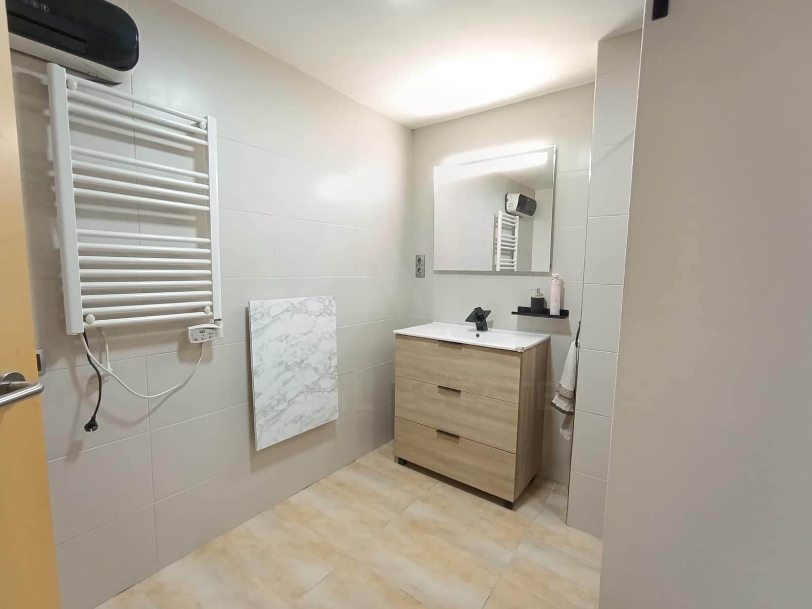 Apartamento de 3 habitaciones en Lliçà d'Amunt en venta con garaje - 358.000 € (Ref: 9988306)