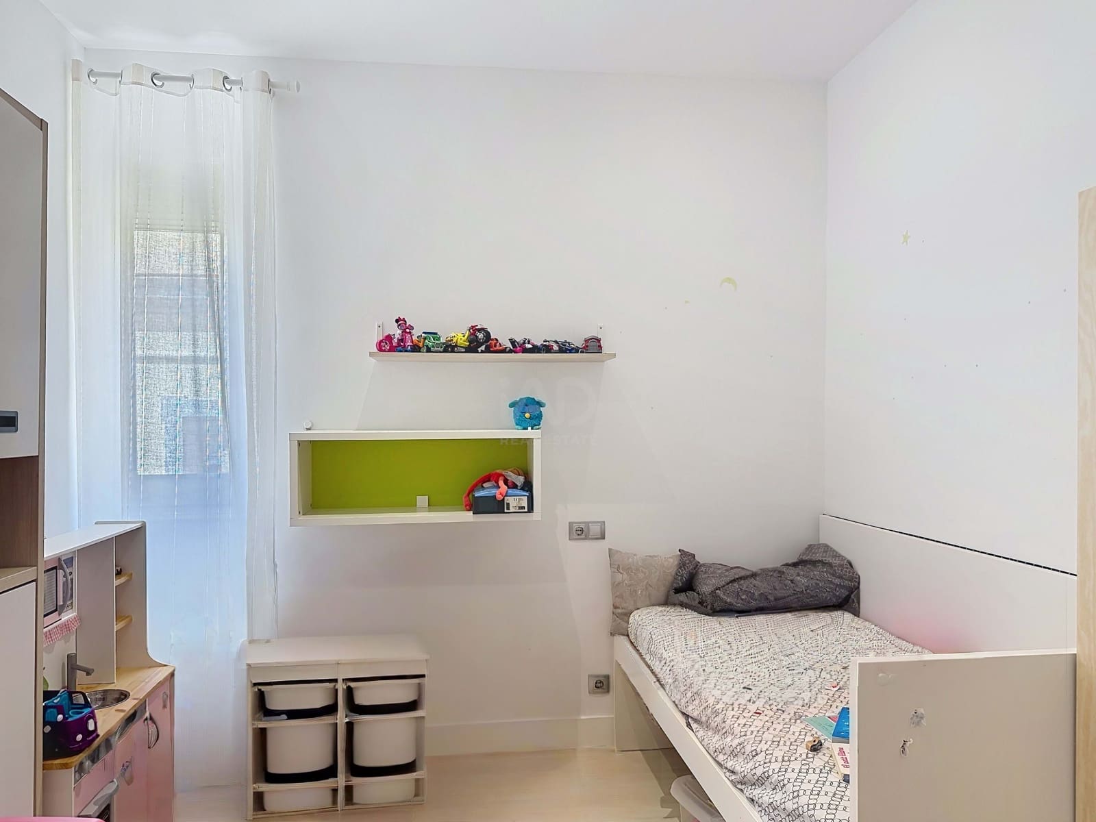 Apartamento de 3 habitaciones en Barcelona ciudad en venta - 350.950 € (Ref: 9988307)