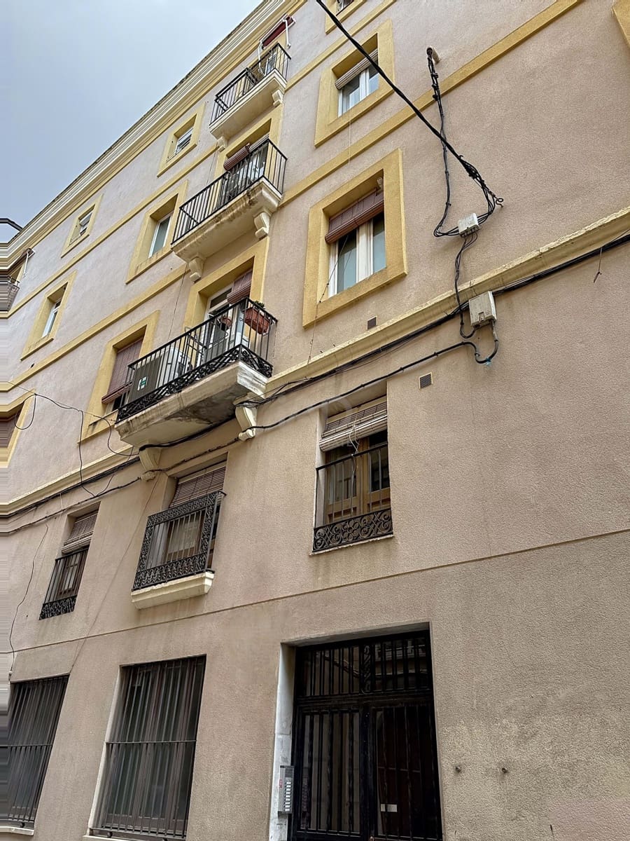 Apartamento de 3 habitaciones en Barcelona ciudad en venta - 350.950 € (Ref: 9988307)