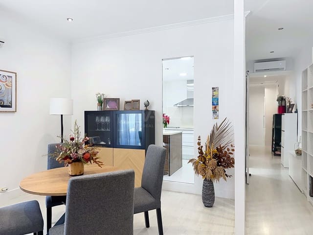 Apartamento de 3 habitaciones en Vilanova i la Geltrú en venta - 350.950 € (Ref: 9988307)