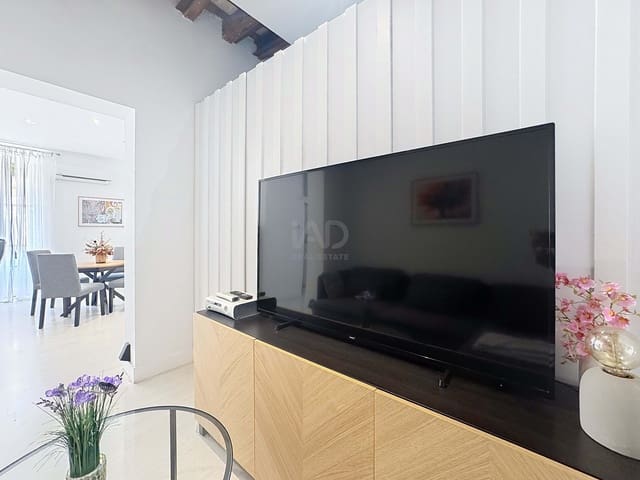 Apartamento de 3 habitaciones en Vilanova i la Geltrú en venta - 350.950 € (Ref: 9988307)