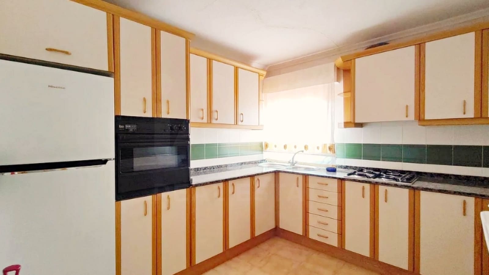 4 bedroom Apartment for sale in Alicante / Alacant city with garage - € 849,000 (Ref: 9988309)