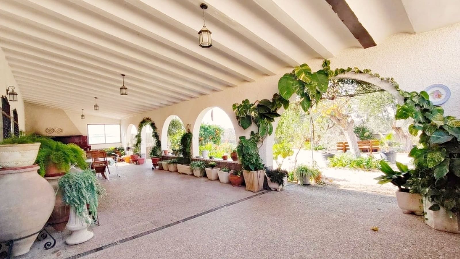 4 bedroom Apartment for sale in Alicante / Alacant city with garage - € 849,000 (Ref: 9988309)