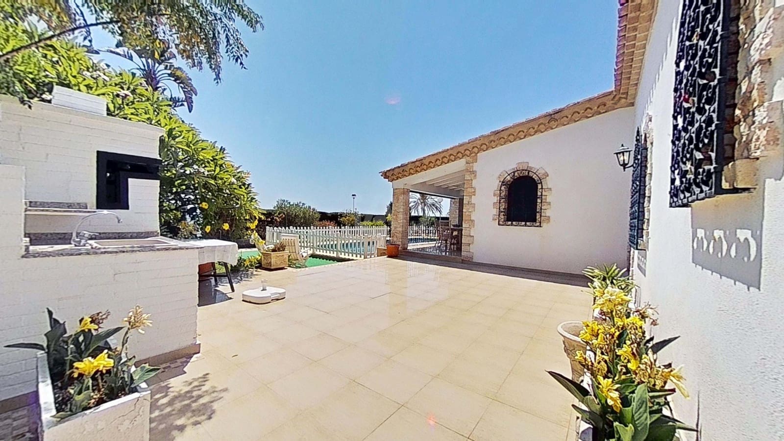 5 soverom Villa til salgs i Santa Pola med svømmebasseng garasje - € 3 490 000 (Ref: 9988310)