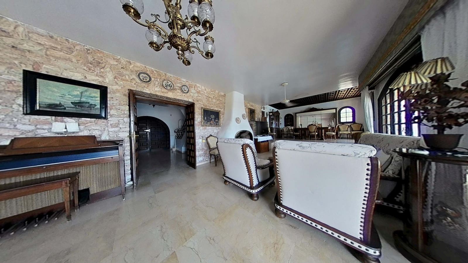 5 soverom Villa til salgs i Santa Pola med svømmebasseng garasje - € 3 490 000 (Ref: 9988310)
