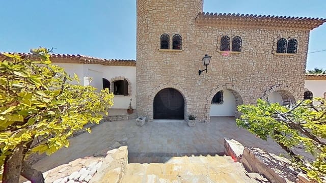5 soveværelse Villa til salg i Calas Santa Pola Este, Santa Pola med swimmingpool garage - € 3.490.000 (Ref: 9988310)