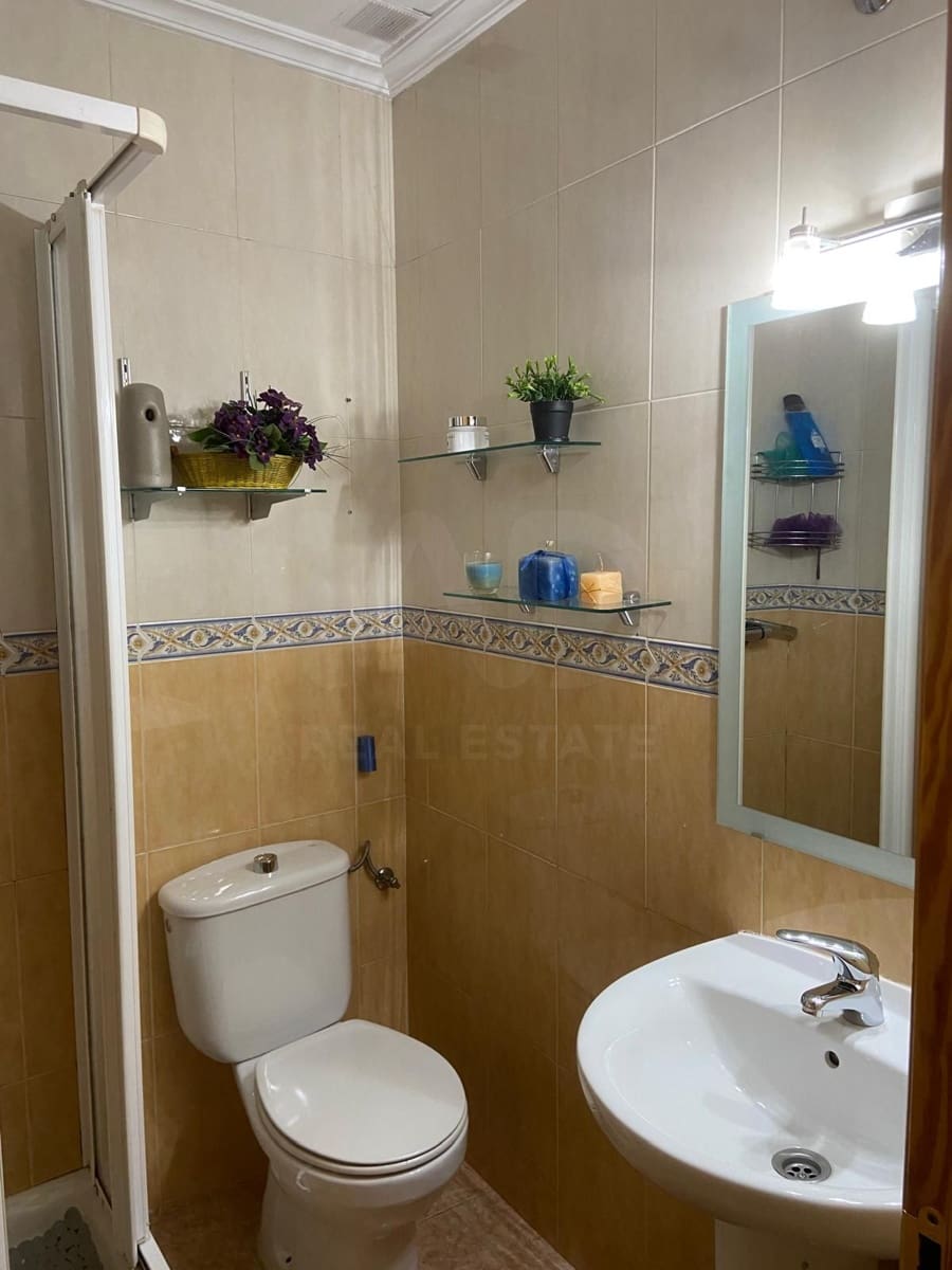 3 bedroom Apartment for sale in Salamanca city - € 87,000 (Ref: 9988311)