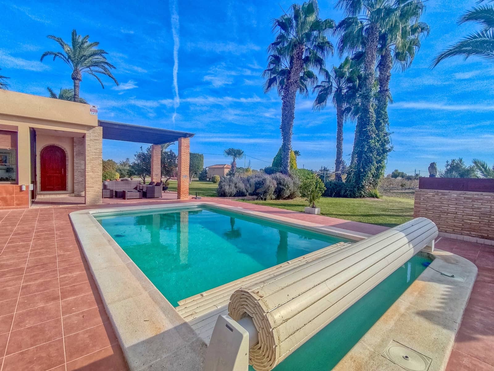 5 soveværelse Byhus til salg i Las Bayas med swimmingpool garage - € 649.000 (Ref: 9988313)