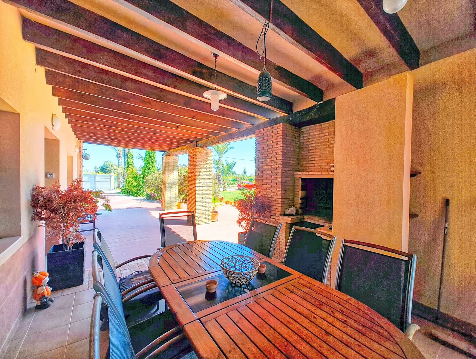 5 soveværelse Byhus til salg i Las Bayas med swimmingpool garage - € 649.000 (Ref: 9988313)