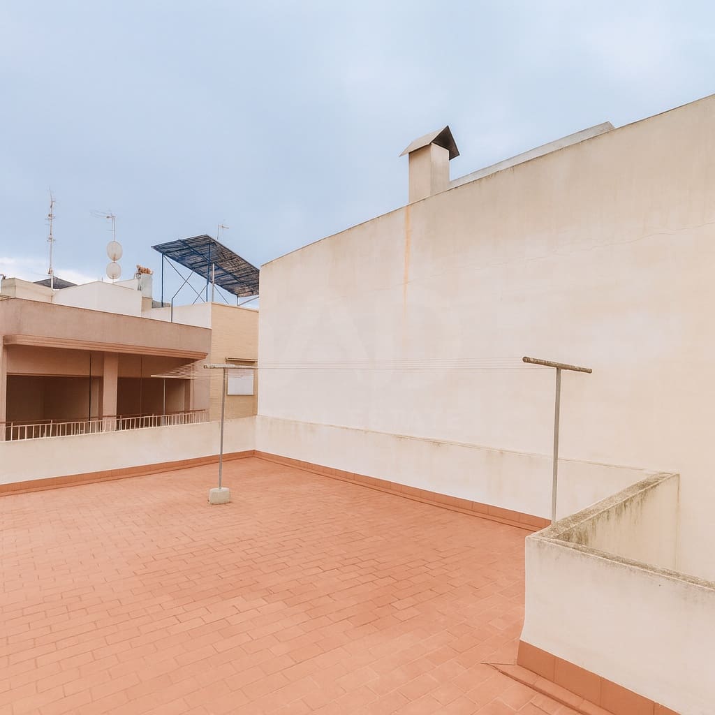 4 soveværelse Lejlighed til salg i Santa Pola - € 159.000 (Ref: 9988314)