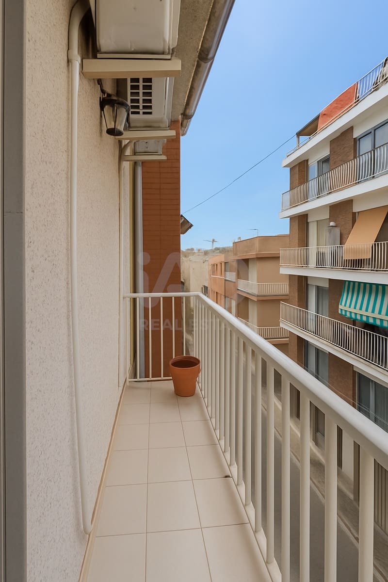 4 soveværelse Lejlighed til salg i Santa Pola - € 159.000 (Ref: 9988314)