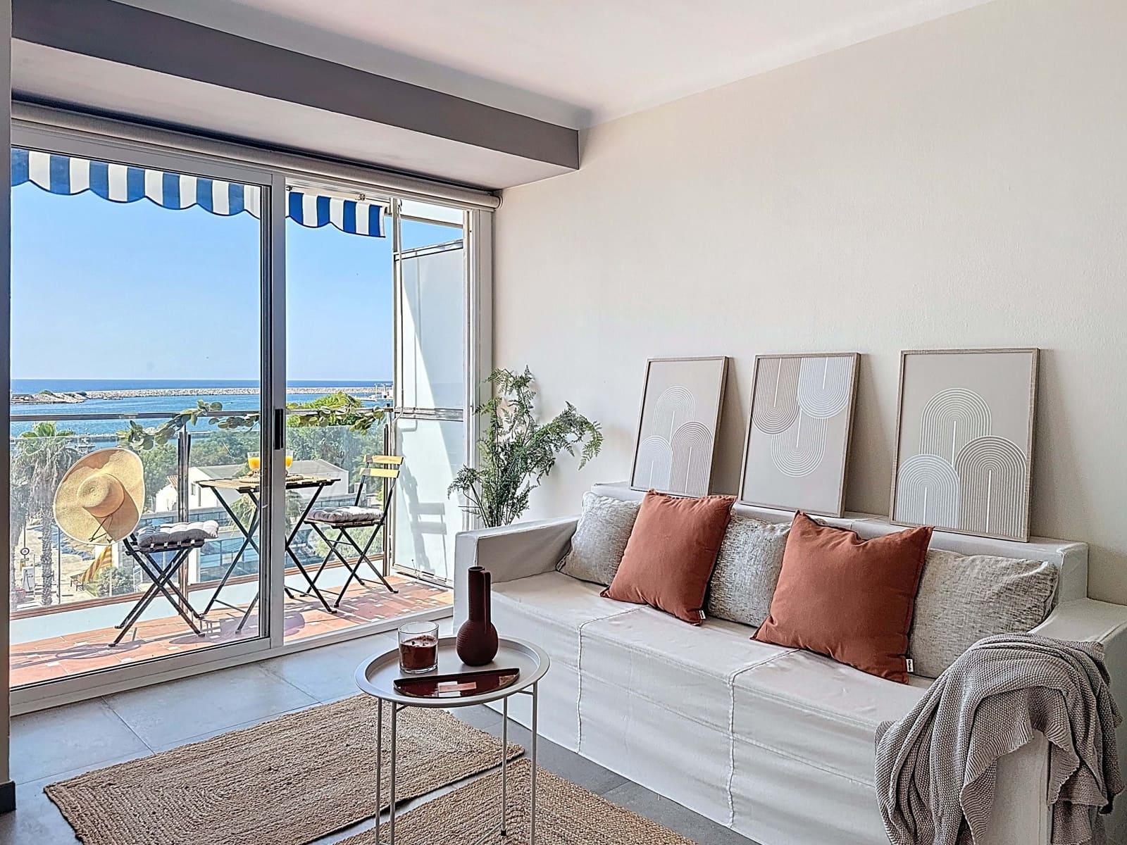 2 soveværelse Lejlighed til salg i Vilanova i la Geltru - € 375.000 (Ref: 9988316)