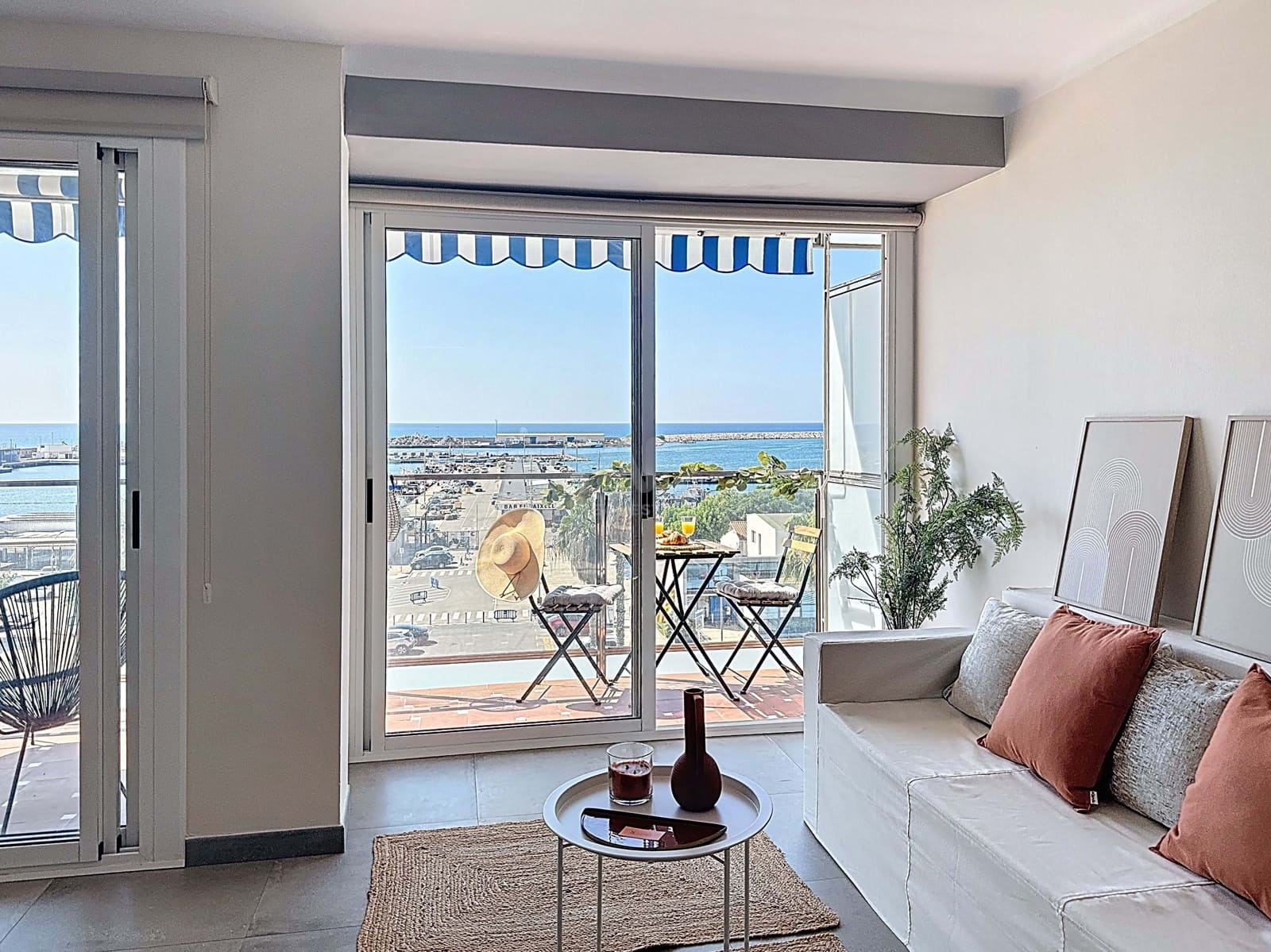 2 soveværelse Lejlighed til salg i Vilanova i la Geltru - € 375.000 (Ref: 9988316)