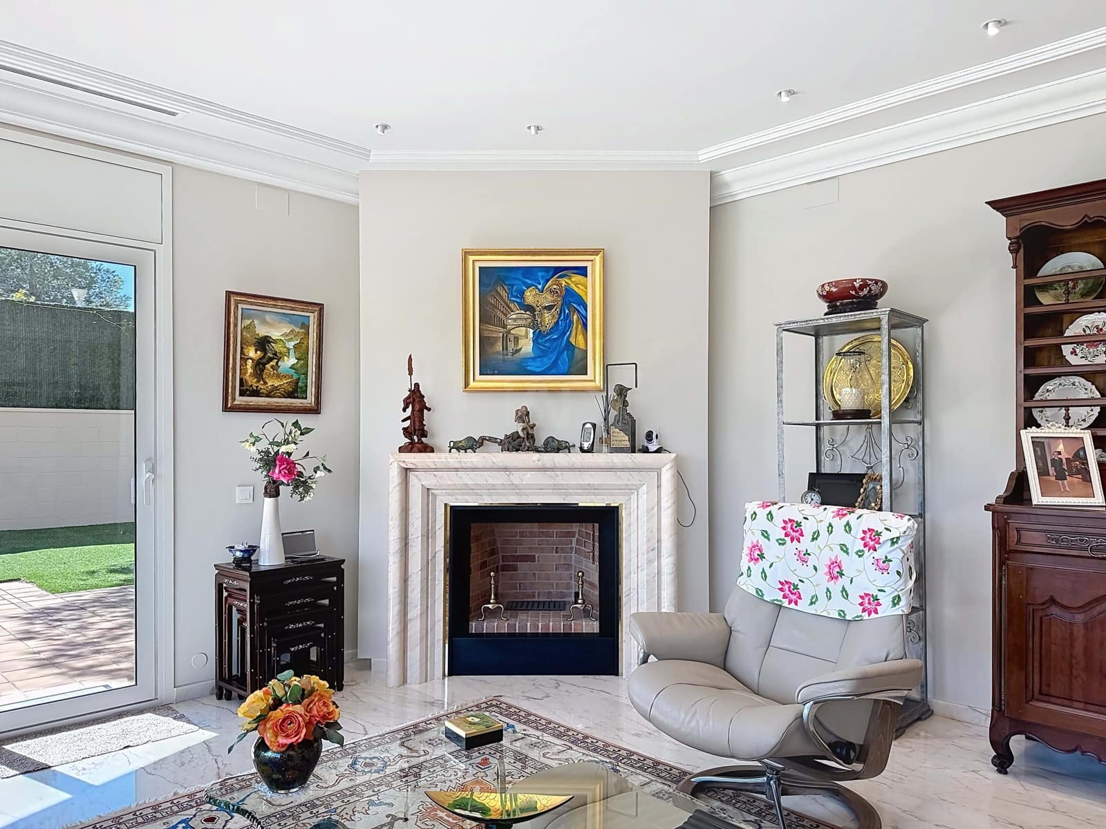 6 bedroom Townhouse for sale in Vilanova i la Geltru with pool garage - € 1,650,000 (Ref: 9988317)