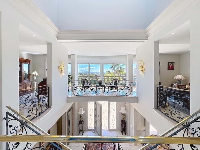 6 Zimmer Haus zu verkaufen in Vilanova i la Geltrú mit Pool Garage - 1.650.000 € (Ref: 9988317)