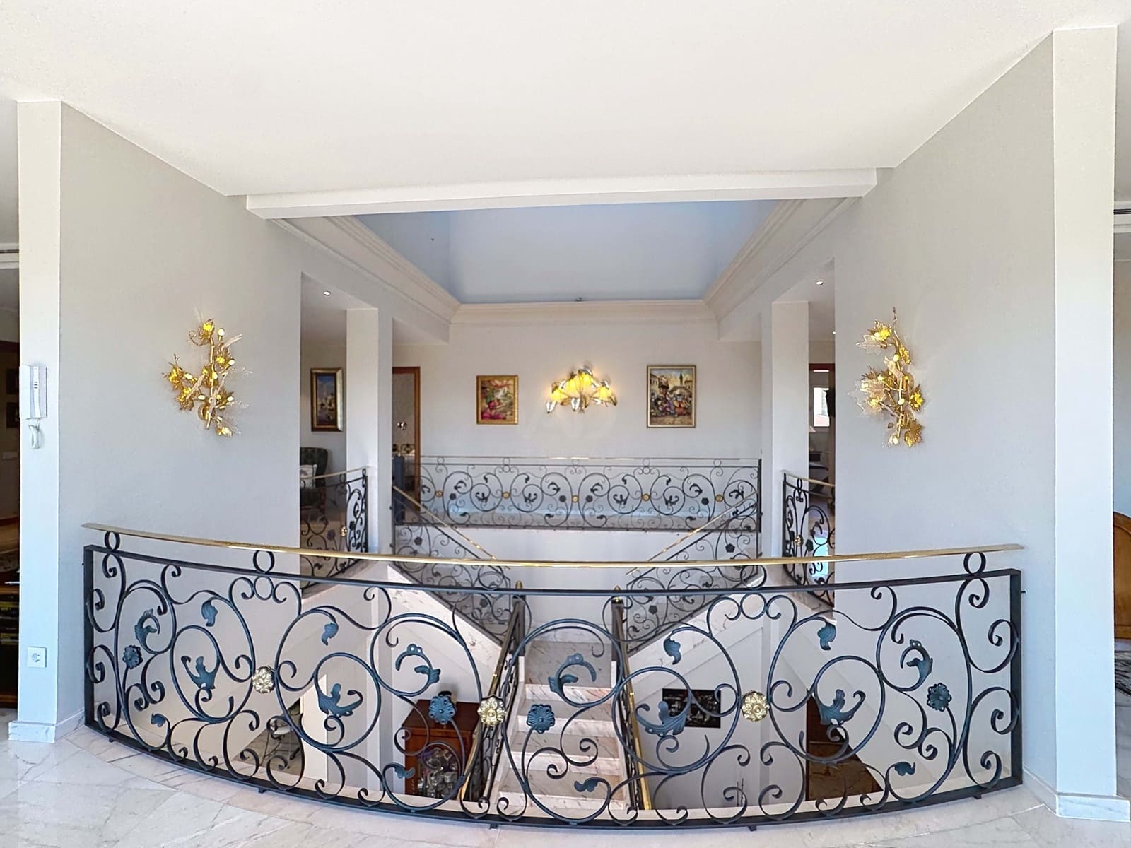 6 bedroom Townhouse for sale in Vilanova i la Geltru with pool garage - € 1,650,000 (Ref: 9988317)