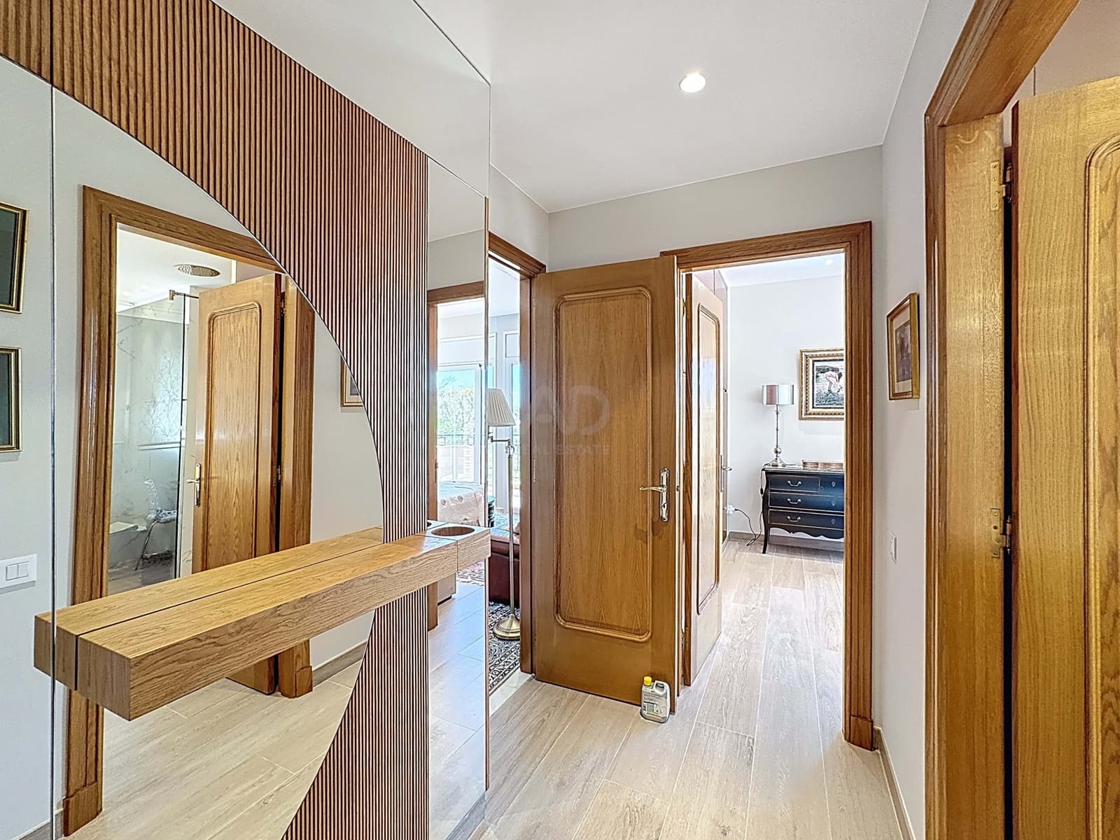 6 bedroom Townhouse for sale in Vilanova i la Geltru with pool garage - € 1,650,000 (Ref: 9988317)
