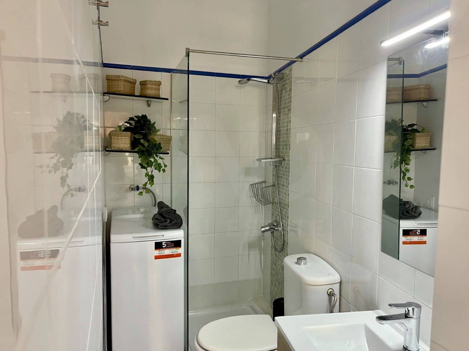 Ático en Barcelona ciudad en venta - 175.000 € (Ref: 9988318)