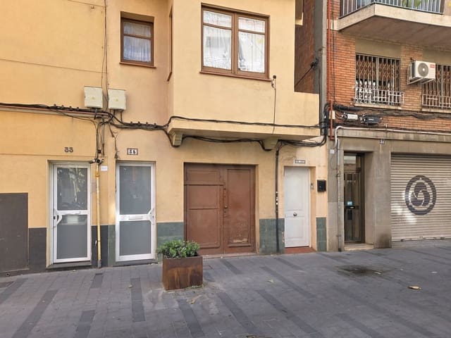 Comercial para venda em Cornellà de Llobregat - 330 000 € (Ref: 9988320)