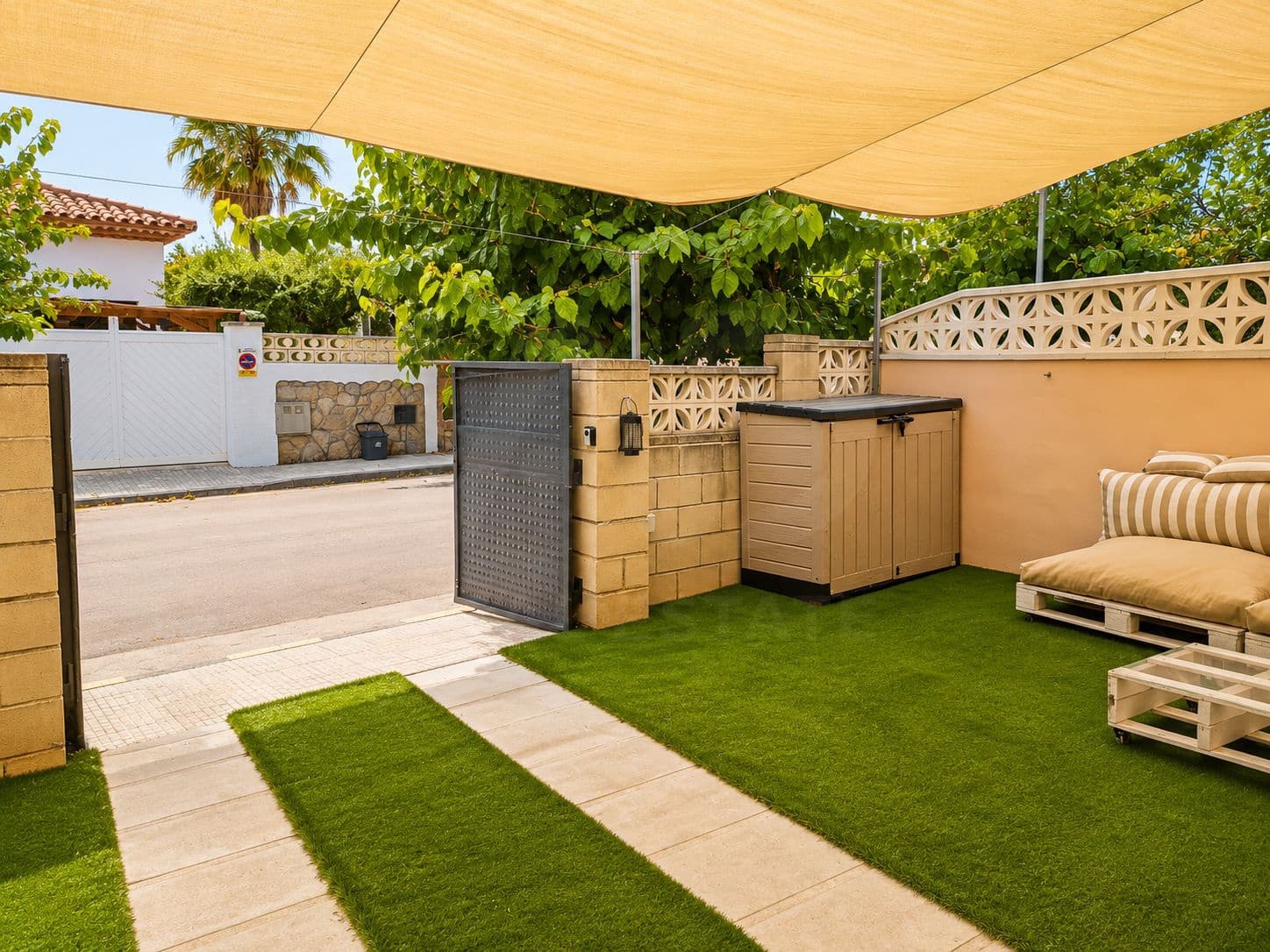 3 Zimmer Reihenhaus zu verkaufen in Tarragona Stadt mit Pool Garage - 274.900 € (Ref: 9988321)