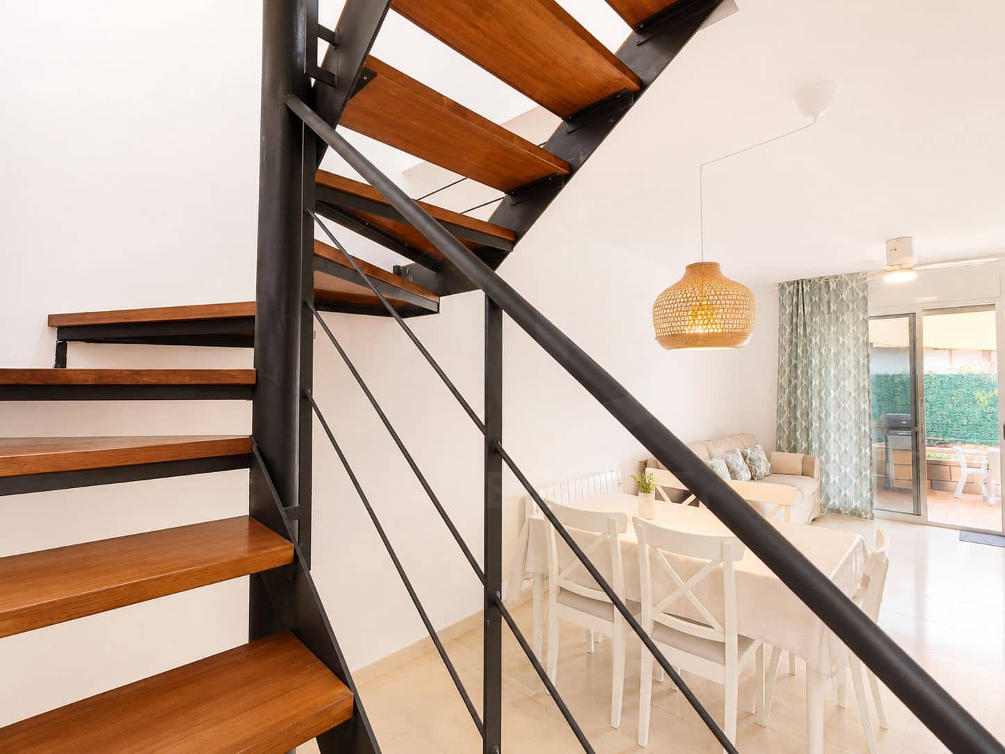 3 Zimmer Reihenhaus zu verkaufen in Tarragona Stadt mit Pool Garage - 274.900 € (Ref: 9988321)
