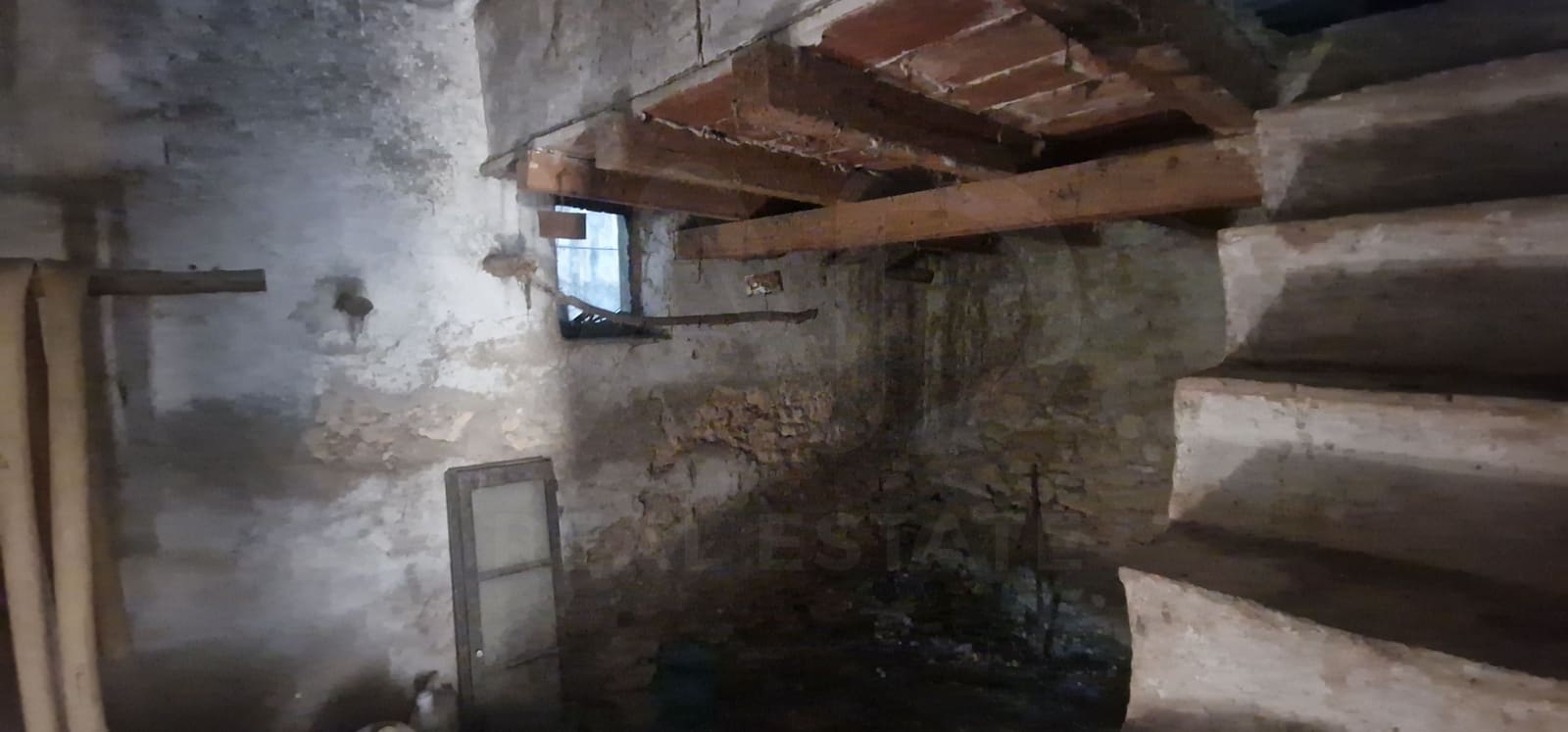 Finca/Herregård til salgs i L'Ampolla - € 160 000 (Ref: 9988322)