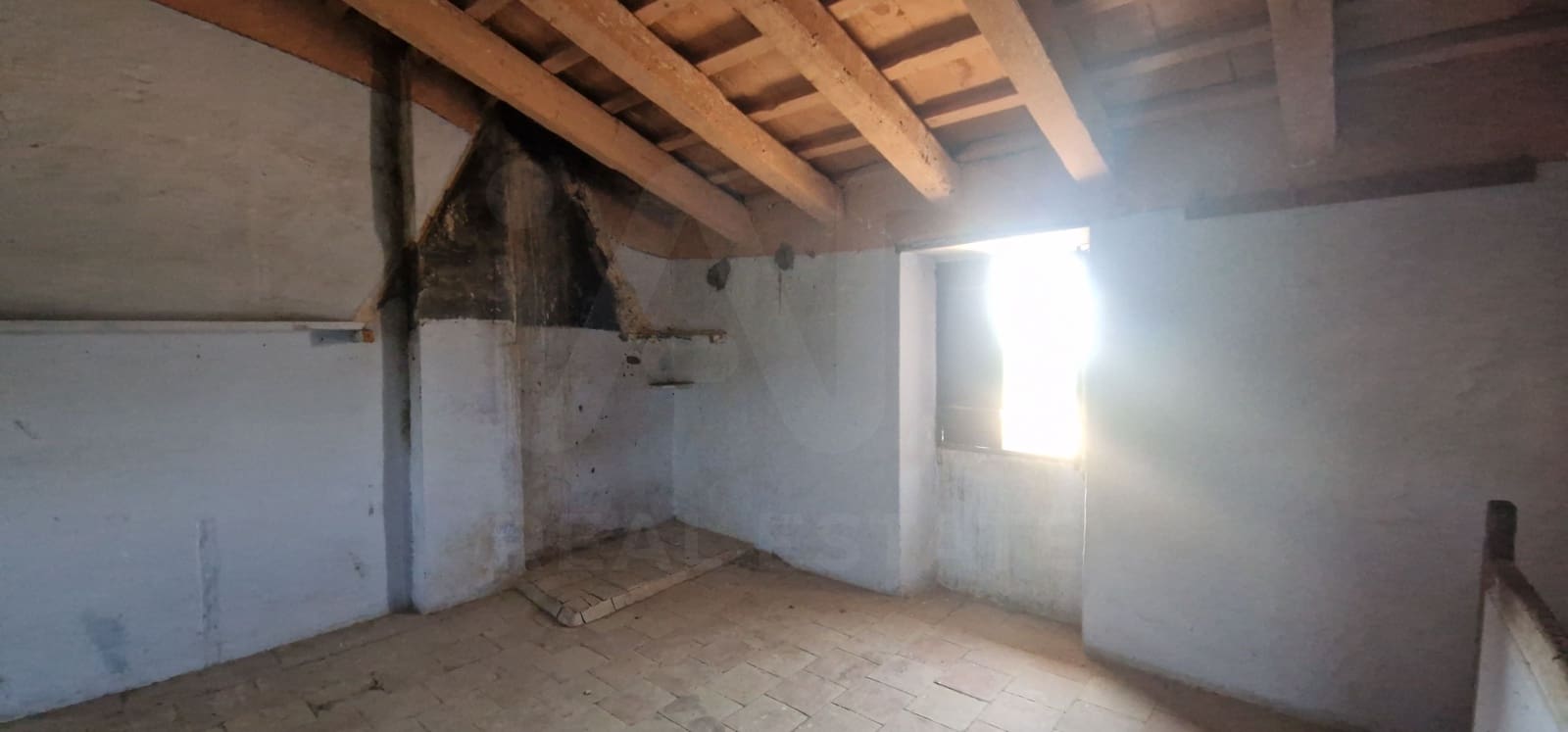 Finca/Herregård til salgs i L'Ampolla - € 160 000 (Ref: 9988322)