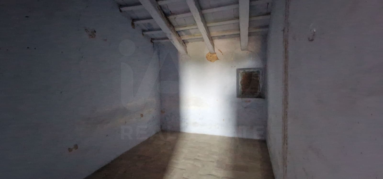 Finca/Herregård til salgs i L'Ampolla - € 160 000 (Ref: 9988322)