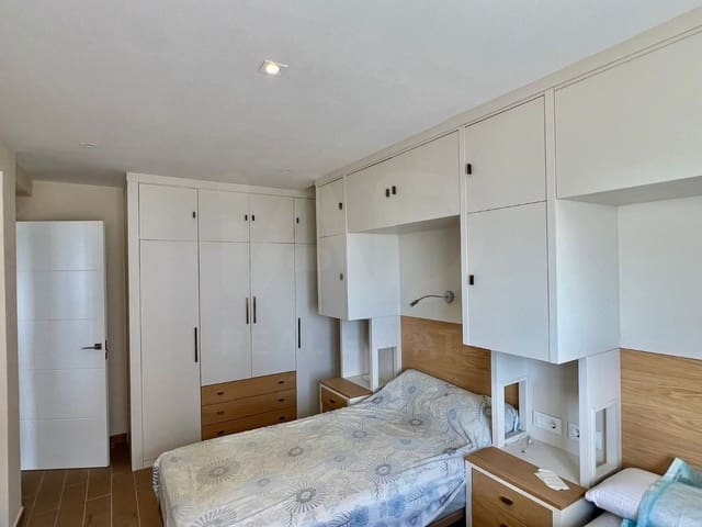 2 slaapkamer Appartement te koop in Vélez-Málaga - € 297.000 (Ref: 9988324)