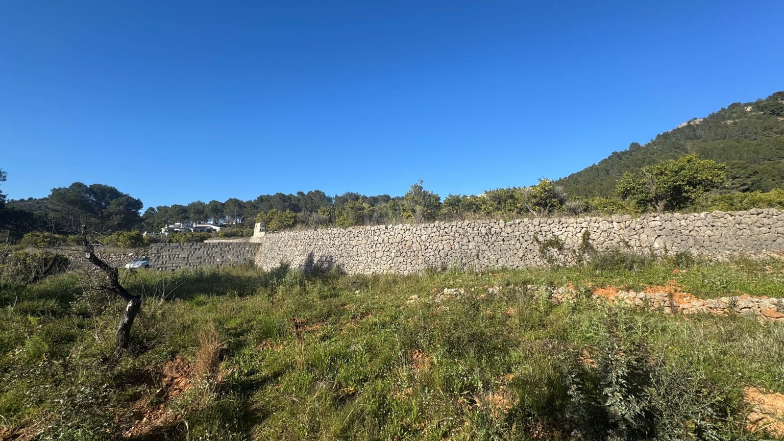Teren niezagospodarowany na sprzedaż w Miasto Alicante / Alacant - 130 000 € (Ref: 9988325)
