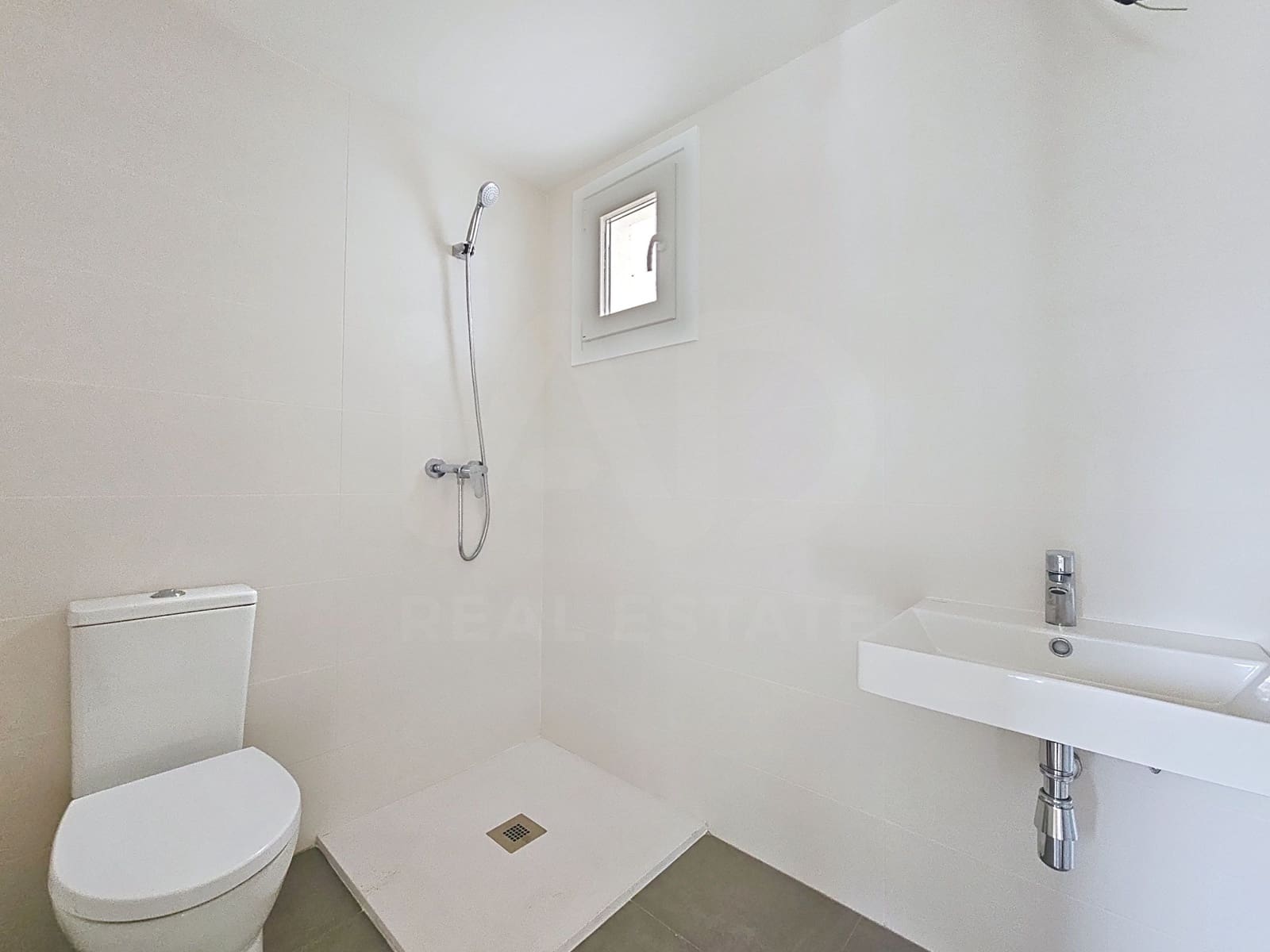 2 quarto Apartamento para venda em Fuengirola com piscina - 290 000 € (Ref: 9988327)