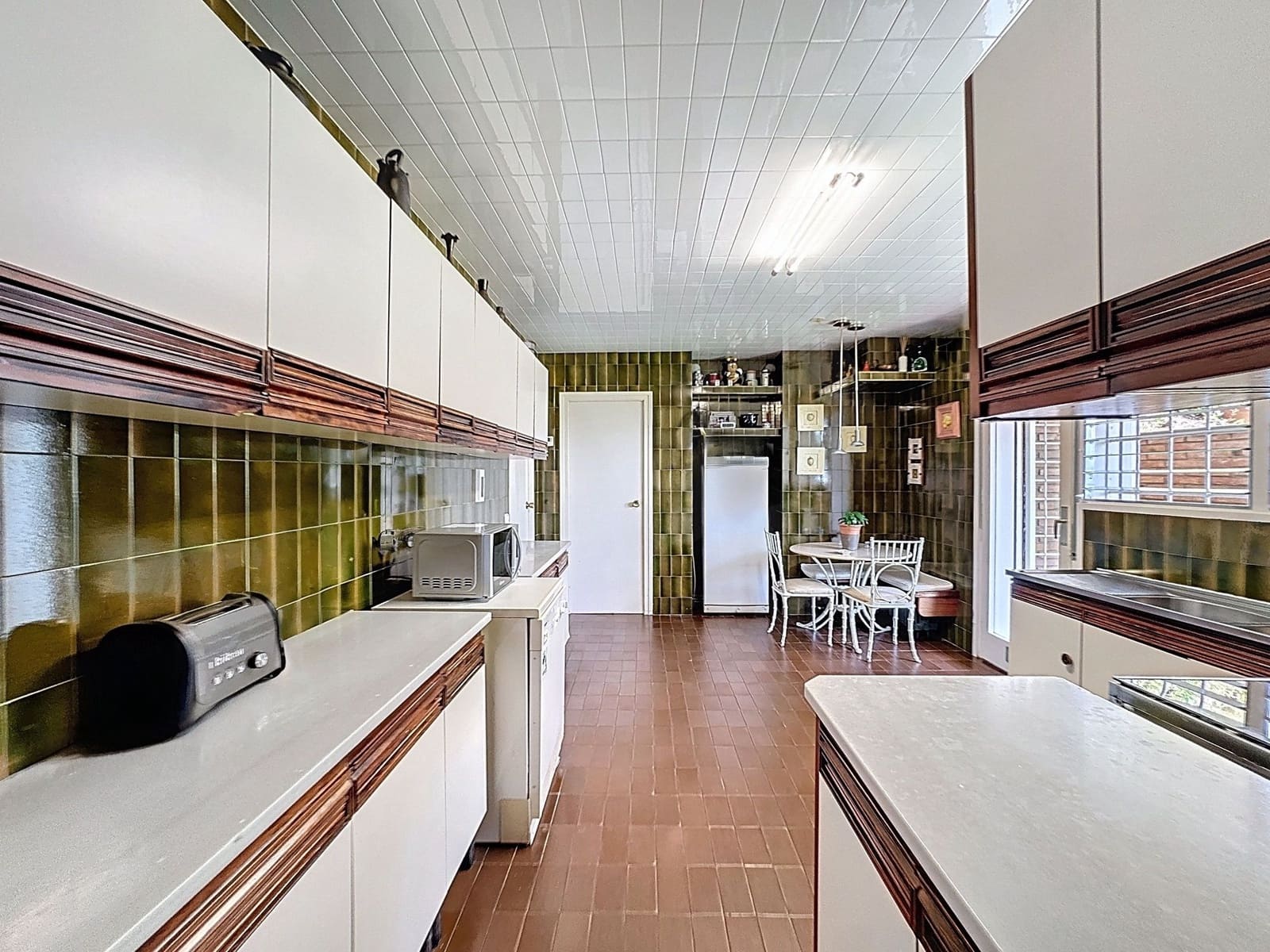 4 soverom Hus til salgs i Barcelona by med svømmebasseng garasje - € 990 000 (Ref: 9988329)