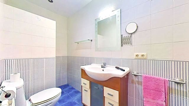 3 slaapkamer Appartement te koop in L'Espluga de Francolí met garage - € 120.000 (Ref: 9988330)