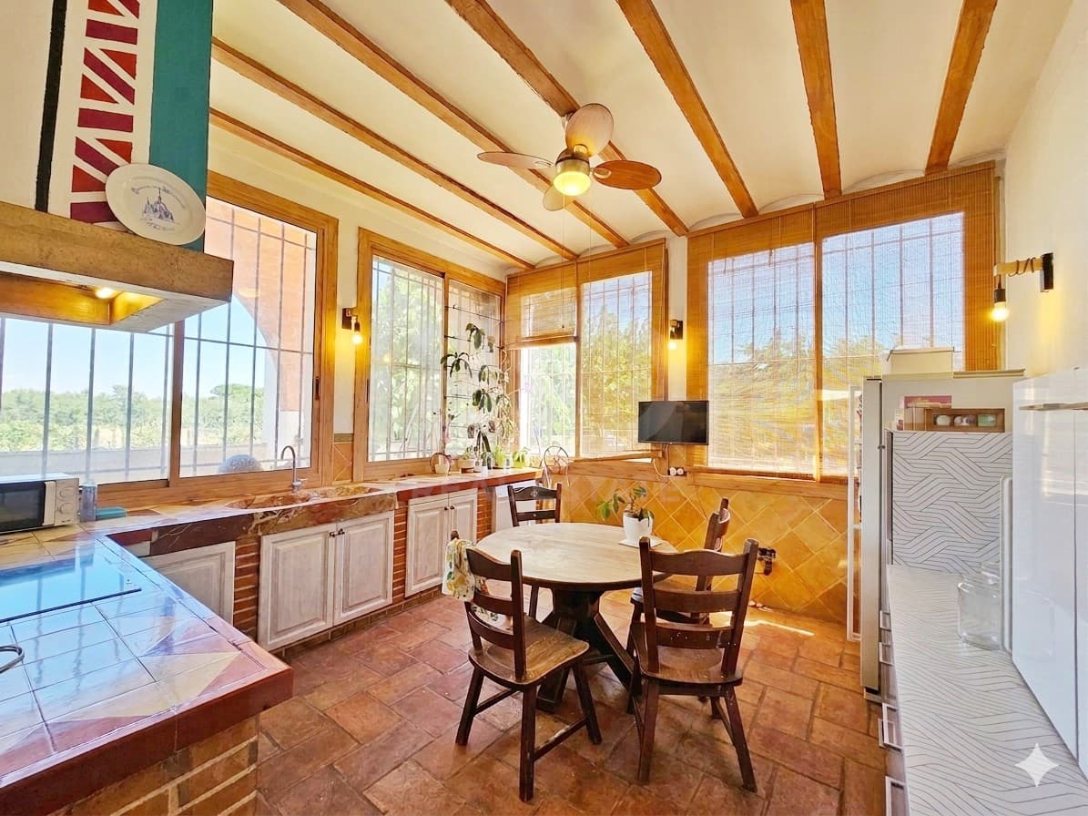 5 sovrum Finca/Hus på landet till salu i Tarragona stad med pool garage - 900 000 € (Ref: 9988331)