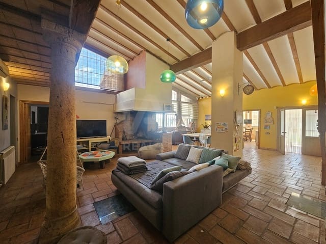 5 sovrum Finca/Hus på landet till salu i Tarragona stad med pool garage - 900 000 € (Ref: 9988331)
