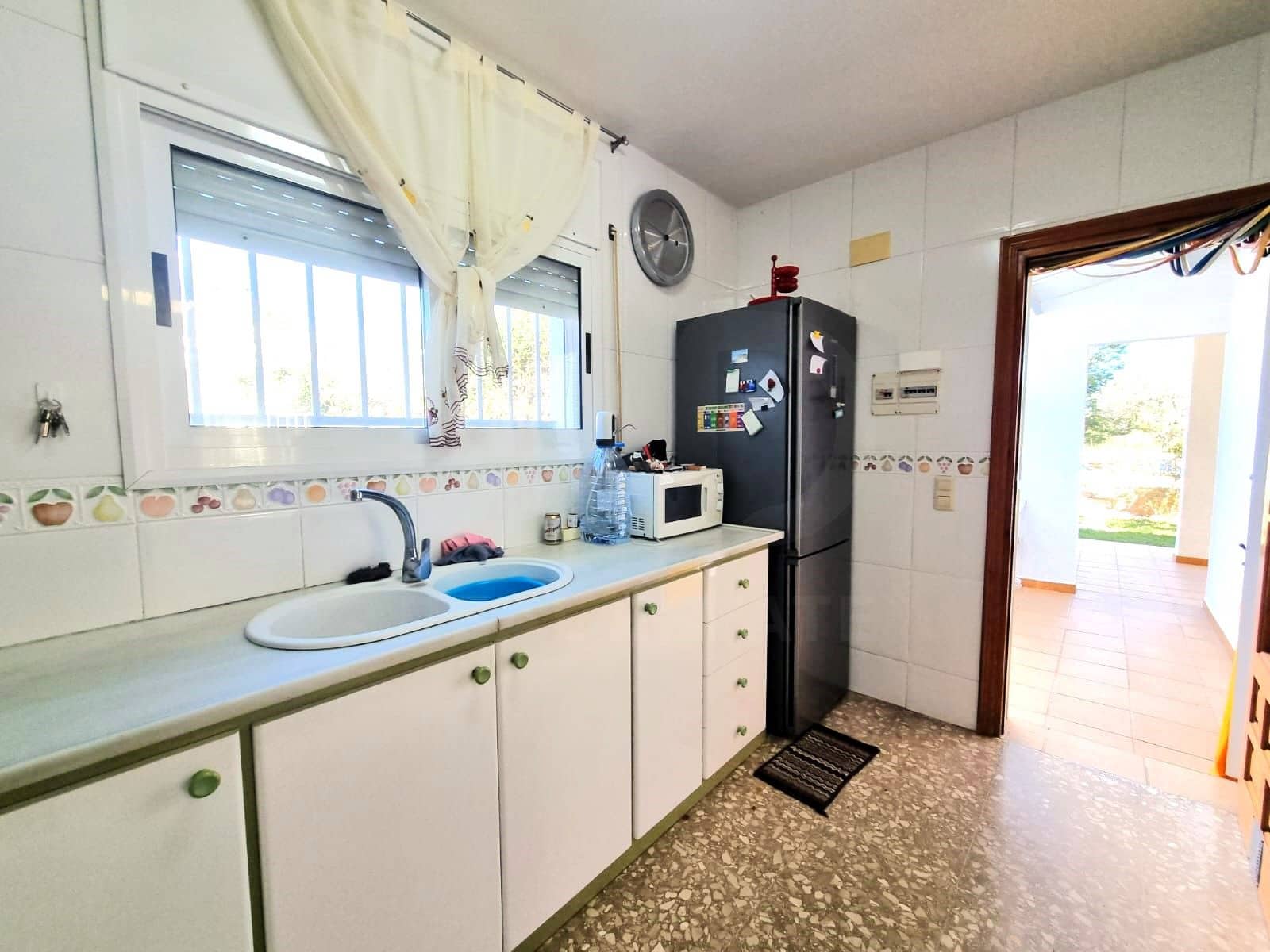 7 sypialnia Willa na sprzedaż w Calafat z garażem - 295 000 € (Ref: 9988332)