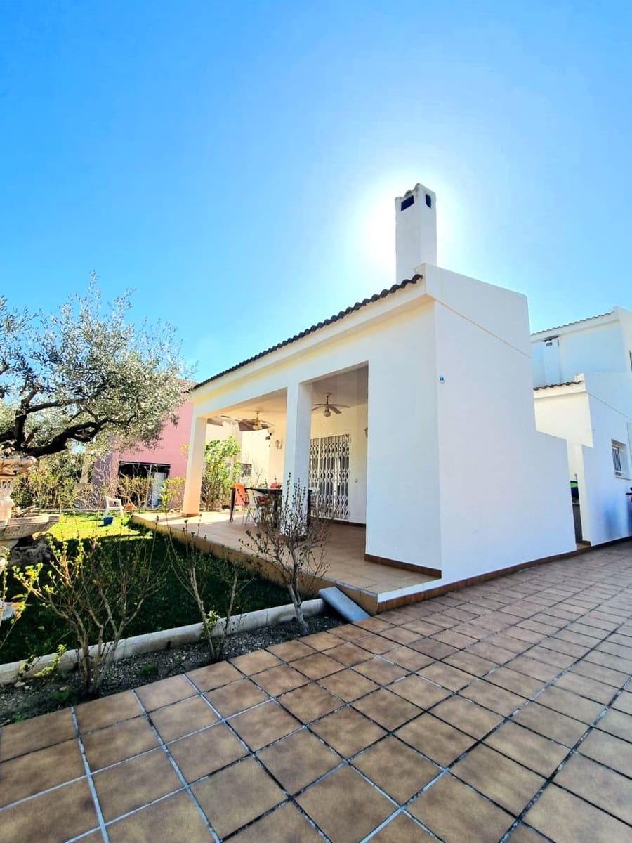 7 sypialnia Willa na sprzedaż w Calafat z garażem - 295 000 € (Ref: 9988332)
