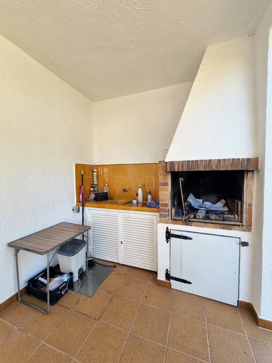 7 sypialnia Willa na sprzedaż w Calafat z garażem - 295 000 € (Ref: 9988332)