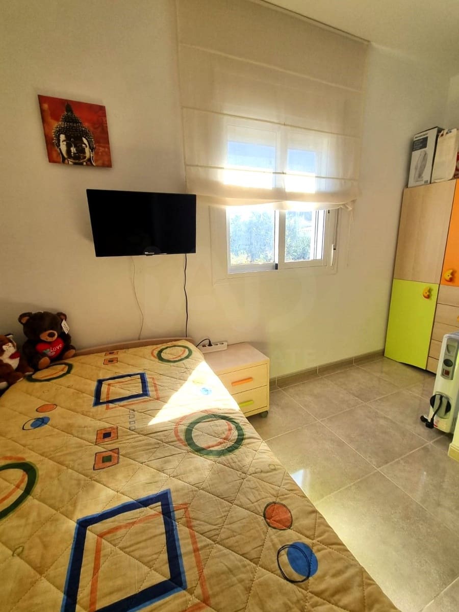 7 sypialnia Willa na sprzedaż w Calafat z garażem - 295 000 € (Ref: 9988332)