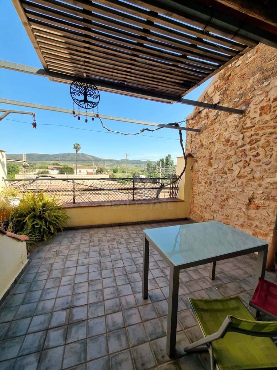 3 bedroom Townhouse for sale in Tarragona city - € 180,000 (Ref: 9988335)