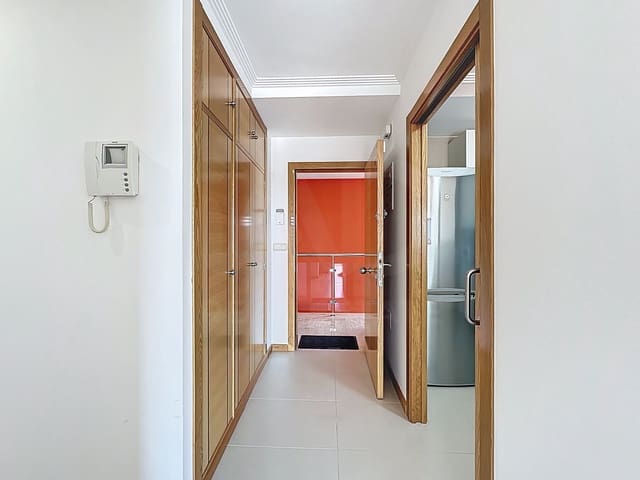 2 sypialnia Penthouse na sprzedaż w Miasto Pontevedra z basenem garażem - 235 000 € (Ref: 9988336)