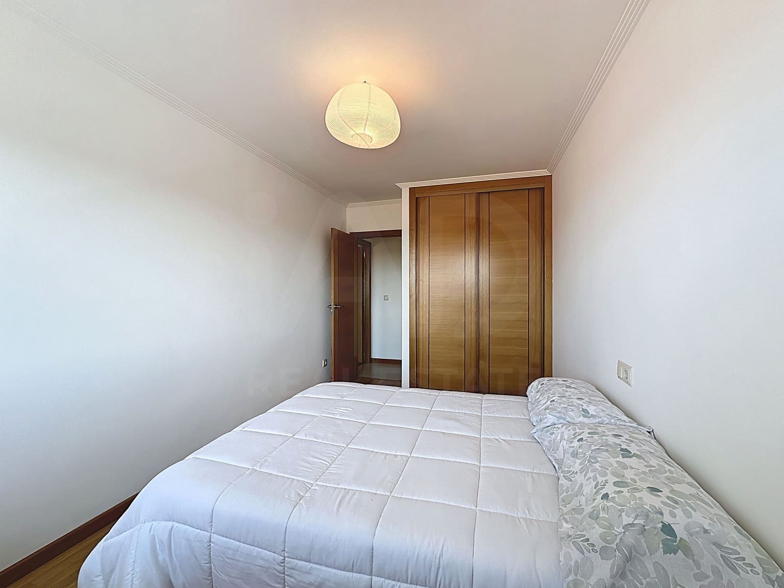 2 sypialnia Penthouse na sprzedaż w Miasto Pontevedra z basenem garażem - 235 000 € (Ref: 9988336)