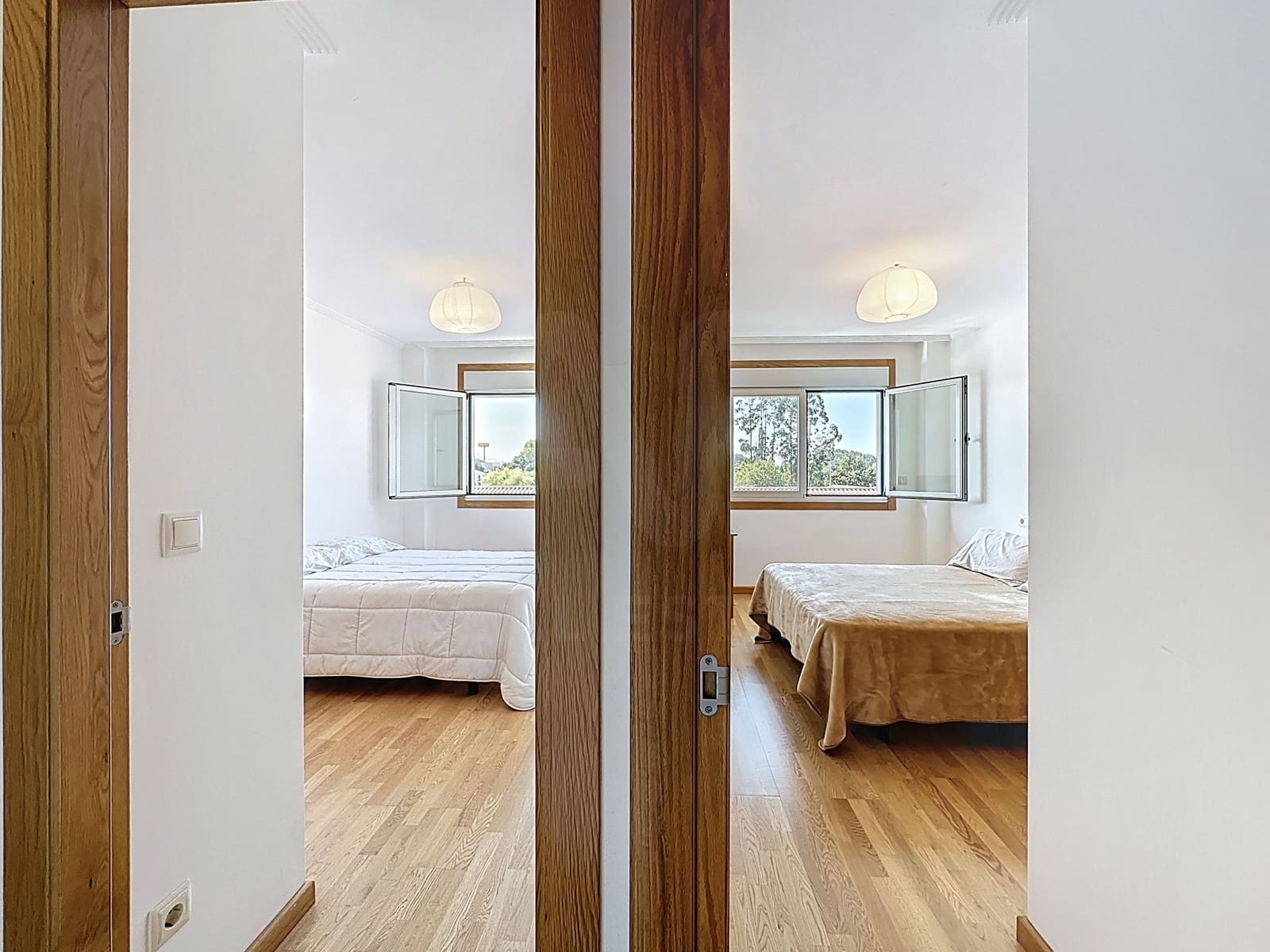 2 sypialnia Penthouse na sprzedaż w Miasto Pontevedra z basenem garażem - 235 000 € (Ref: 9988336)