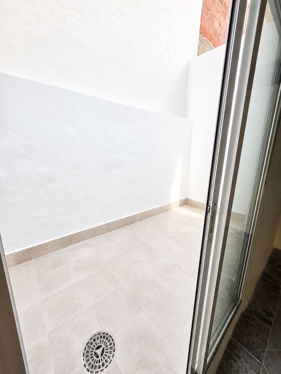 3 soveværelse Byhus til salg i Murcia by med garage - € 150.000 (Ref: 9988337)