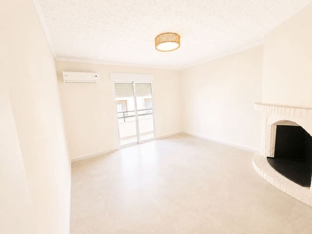 3 soveværelse Byhus til salg i Murcia by med garage - € 150.000 (Ref: 9988337)