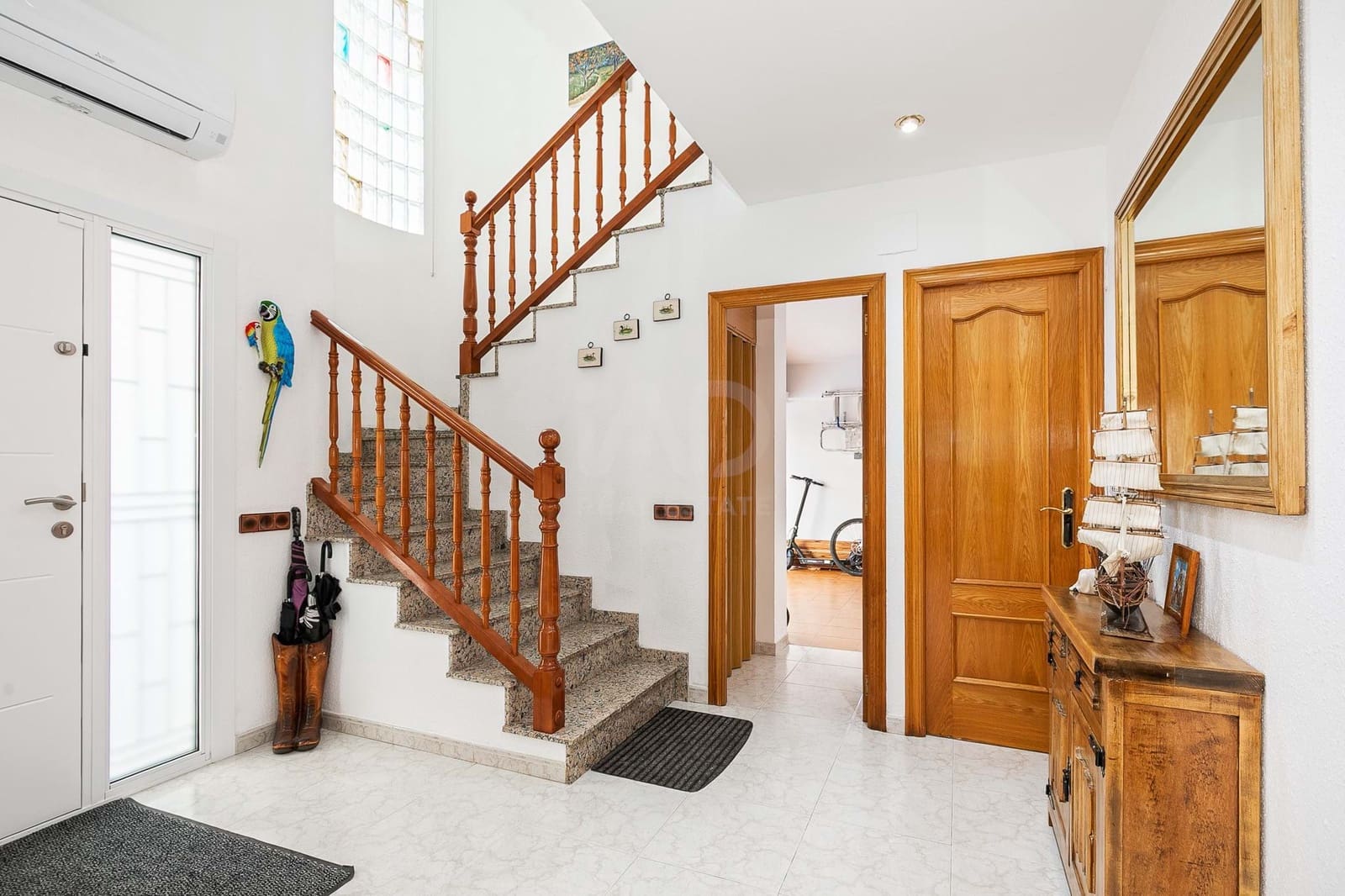 4 soveværelse Byhus til salg i Tarragona by med garage - € 498.000 (Ref: 9988338)